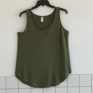OLD NAVY LUXE Sleeveless Tank Top. Olive Green  Size Large